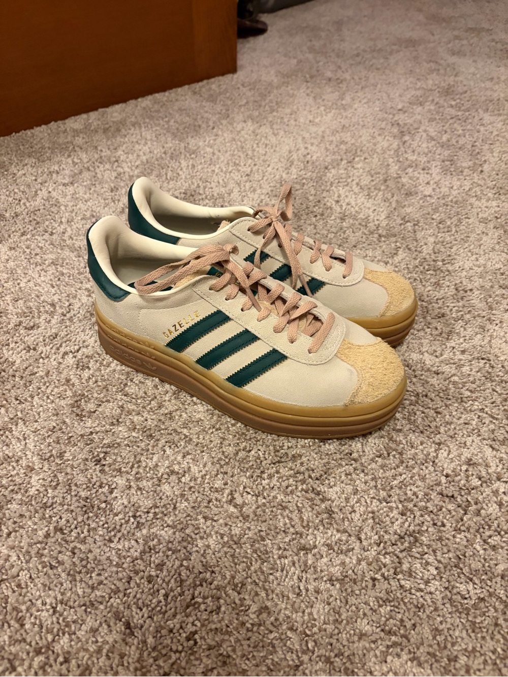 adidas Gazelle Sneakers